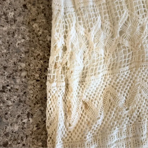 American Eagle Ivory Overlay Dress - Size 2 - Pre-Loved ⭐🤍 - Picture 13 of 13